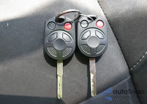 2018 Ford Focus Se z USA, uszkodzony, nr VIN 1FADP3F23JL295799